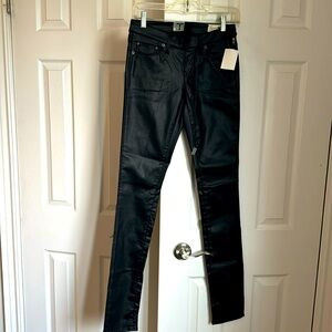 G-star Raw Thin,  coated, black skinny denim.  BNWT. Side zipper.  Super chic